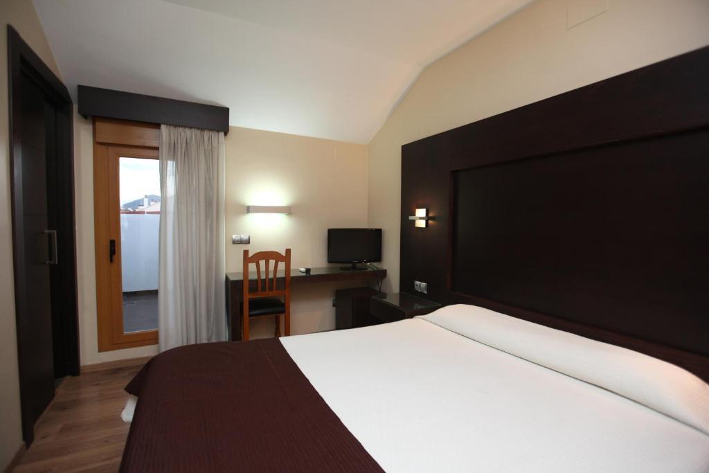 Hotel Anabel Baza Room photo